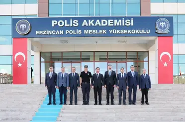 Vali Aydoğdu’dan Emniyet Müdürü Doköz’e iade-i ziyaret
