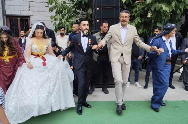 Vali Çelik, Şehit ailesinin düğün törenine katıldı 