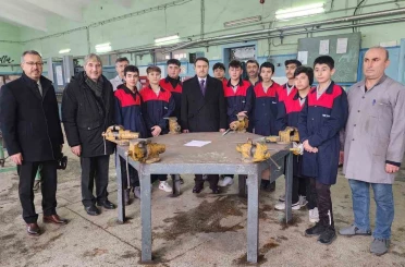 Vali Işın, "Mesleki eğitim üretim, istihdam ve kalkınma açısından büyük önem taşıyor" 