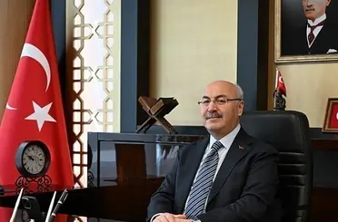 Vali Köşger, "Aşamayacağımız hiçbir badire, kazanamayacağımız hiçbir zafer yoktur"
