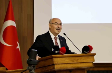 Vali Köşger: "Dünyadaki savaşların üçüncü sebebi enerji"