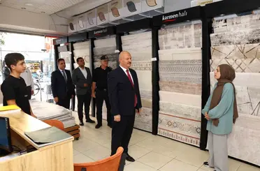 Vali Küçük, esnafın taleplerini dinledi
