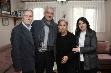 Vali Makas şehit ailelerini yalnız bırakmıyor 