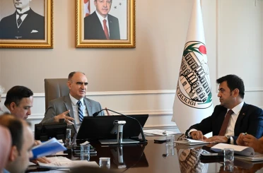 Vali Özkan: "Güçlü aile, güçlü toplum ve güçlü devlet anlayışının temelini oluşturmaktadır" 