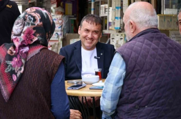 Vali Sözer, esnaf ve vatandaşlarla buluştu 