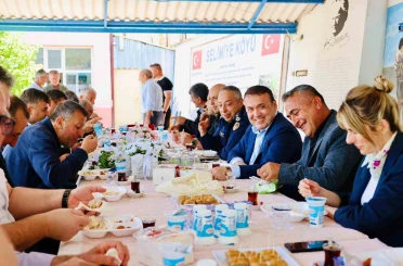 Vali Sözer Hıdırellez şenliklerinde vatandaşlarla buluştu 