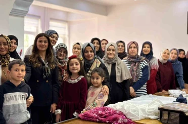 Vali Sözer’in eşi Söğüt’te temaslarda bulundu 