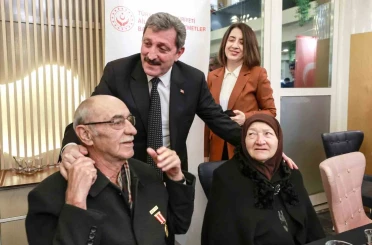 Vali Tavlı: "Şehitlerimizin emanetlerini baş tacı etmeyi samimiyetle sürdüreceğiz" 