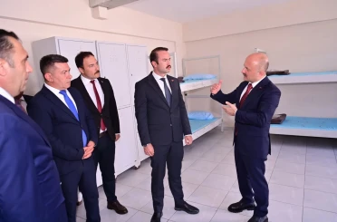 Vali Varol Geri Gönderme Merkezi’nde incelemelerde bulundu 
