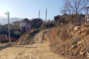 Valilik yaptı, belediye bozdu 