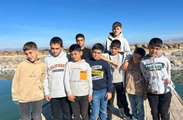 Van Gölü’nde yazın sararan saçlar kışın eski rengine döndü 