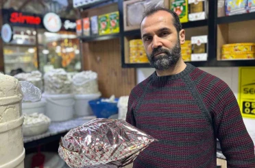 Van otlu peyniri hem sofralık hem hediyelik olarak tercih ediliyor 