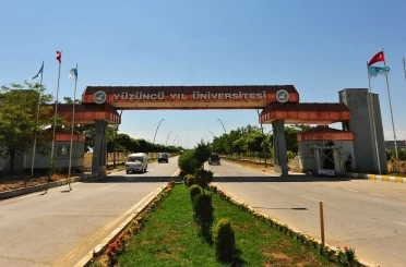 Van YYÜ: "Tercih döneminde üniversitemizi yıpratmaya çalışıyorlar" 