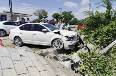 Van’da trafik kazası:2 yaralı 