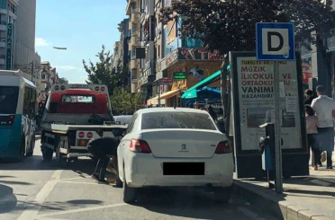 Van’da usulsüz park edilen araç sürücülerine ceza yağıyor 