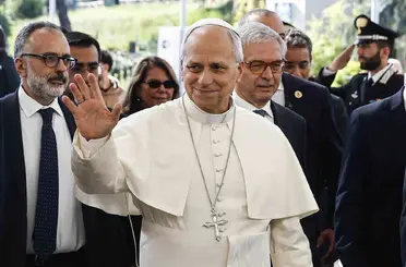 Vatikan: "Papa’nın ameliyatı başarıyla tamamlandı"