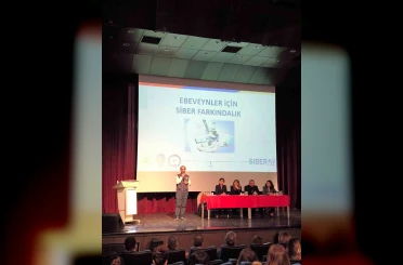 Velilere siber güvenlik eğitimi: Kars Emniyeti’nden farkındalık semineri 