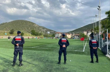 Vezirhanspor-1299 Bilecikspor maçında üst düzey güvenlik 