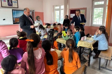 Vezirköprü’de sosyal destek çalışmaları 