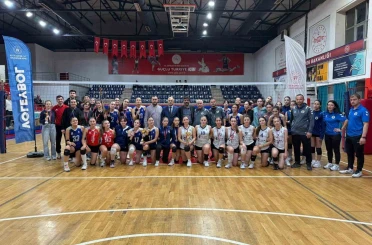Voleybolda şampiyon belli oldu 