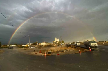 Yağmur sonrası beliren gökkuşağı görsel şölen oluşturdu 