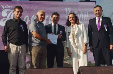 "Yalova Aronya Festivali" renkli görüntülerle başladı 