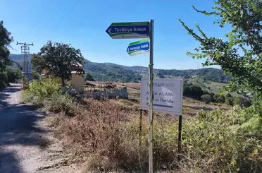 Yalova’da 4 köyde sokak tabelaları yenilendi