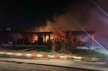 Yalova’da mobilya imalathanesinde yangın