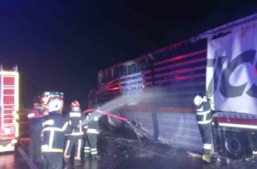 Yalova’da tır yangını 