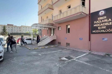 Yasa dışı bahiste kullanılan iki hesabın sahibi tutuklandı 