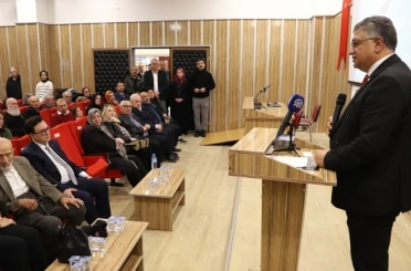 "Yaşayan İnsan Hazinesi" unvanına sahip çini sanatçısı Hamza Üstünkaya için DPÜ’de anma töreni düzenlendi 