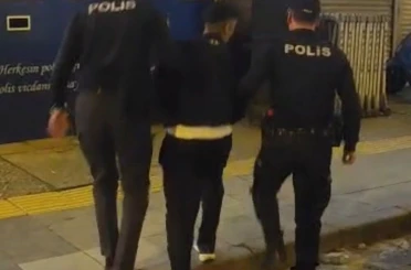 Yaşının 3 katı hapis cezasıyla aranan çocuk, yakalandı 