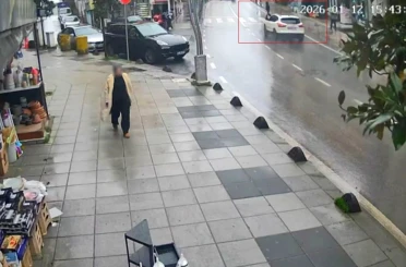 Yaya geçidindeki kazada 12 gündür yaşam mücadelesi veren kadın hayatını kaybetti 