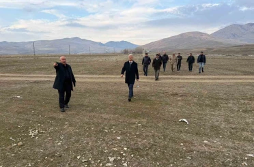 Yaygın beldesine sentetik çim yüzeyli futbol sahası yapılacak 