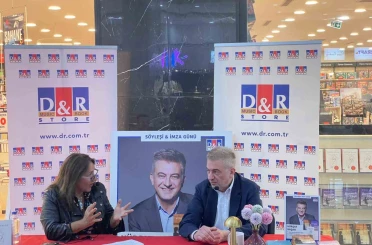 Yazarlar Mardian Mall ile okurlarıyla buluşmaya devam ediyor 