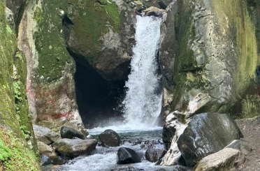 Yazın kurumak üzereydi, Uludağ’ın karlarıyla yeniden coştu 