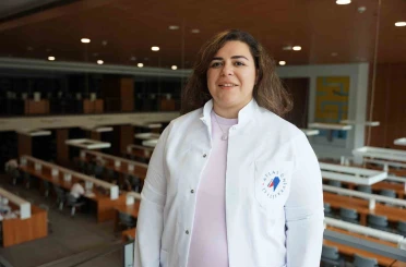 Yazın serinlerken diş sağlığınızı tehlikeye atmayın 