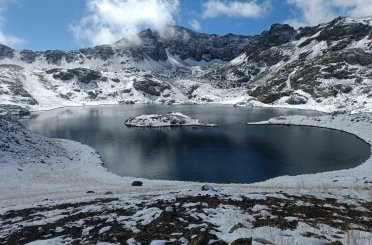 Yedigöller’de muhteşem kar manzarası 