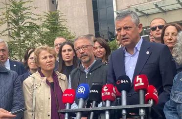 Yeni Parti Genel Başkanı Özel: "(Ankara Garı saldırısı davası) Buradaki katliam insanlığa karşı işlenmiş bir suçtur"
