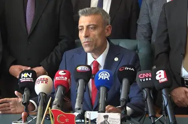 Yenilik Partisi’nden YENİ Parti’ye isim krizi için 3 Ekim’e kadar süre
