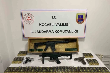 Yılbaşı öncesinde operasyon: 2 bin 61 tabanca fişeği ele geçirildi 