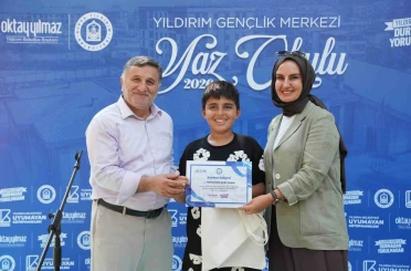 Yıldırım Gençlik Merkezi Yaz Okulu’nda mezuniyet coşkusu 