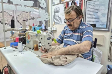 Yılların terzisi kıyafet dikimi yapmayı bırakıp sadece tadilat yapmaya başladı 
