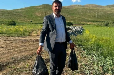 Yol kenarına atılan bira şişeleri köylüyü isyan ettirdi 