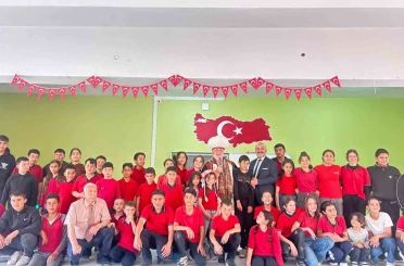 Yozgat’ta öğrenciler Nasreddin Hoca ile buluştu 