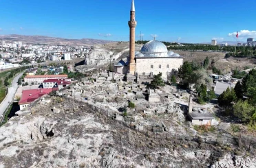 Yukarı Tekke kayalıkları ıslah ediliyor 