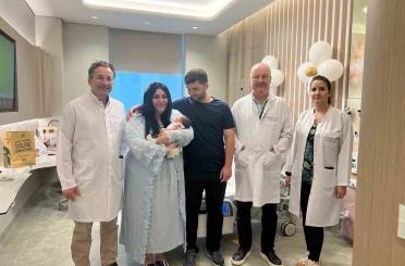 Yüksek riskli gebelik mutlu sona bitti, Barlas bebek dünyaya geldi 