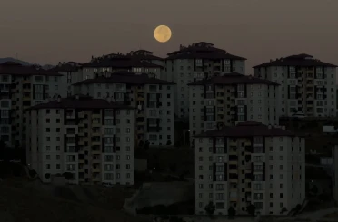 Yüksekova’da dolunay görsel şölen yaşattı 