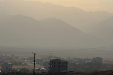 Yüksekova’da toz bulutu etkili oldu