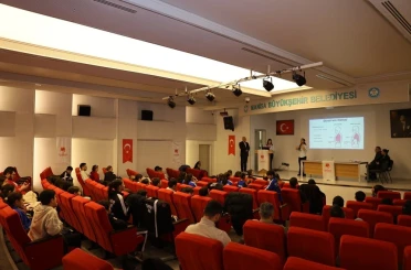 Yunusemre’de ‘Temiz Nefes Sağlıklı Gelecek" paneli 